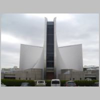 St. Mary's Cathedral, Tokyo (2012), photo Zairon, Wikipedia.JPG